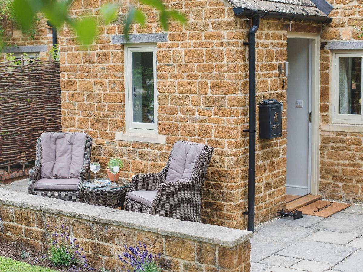 Climbing Rose Cottage - Dog Friendly - Peaceful Cotswold Cottage Adlestrop Экстерьер фото